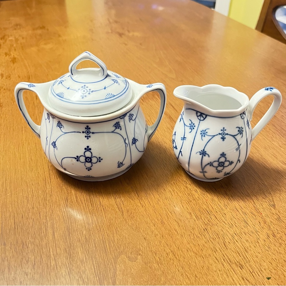 Blue and White Bavaria Vintage Covered Sugar and Cream Pitcher